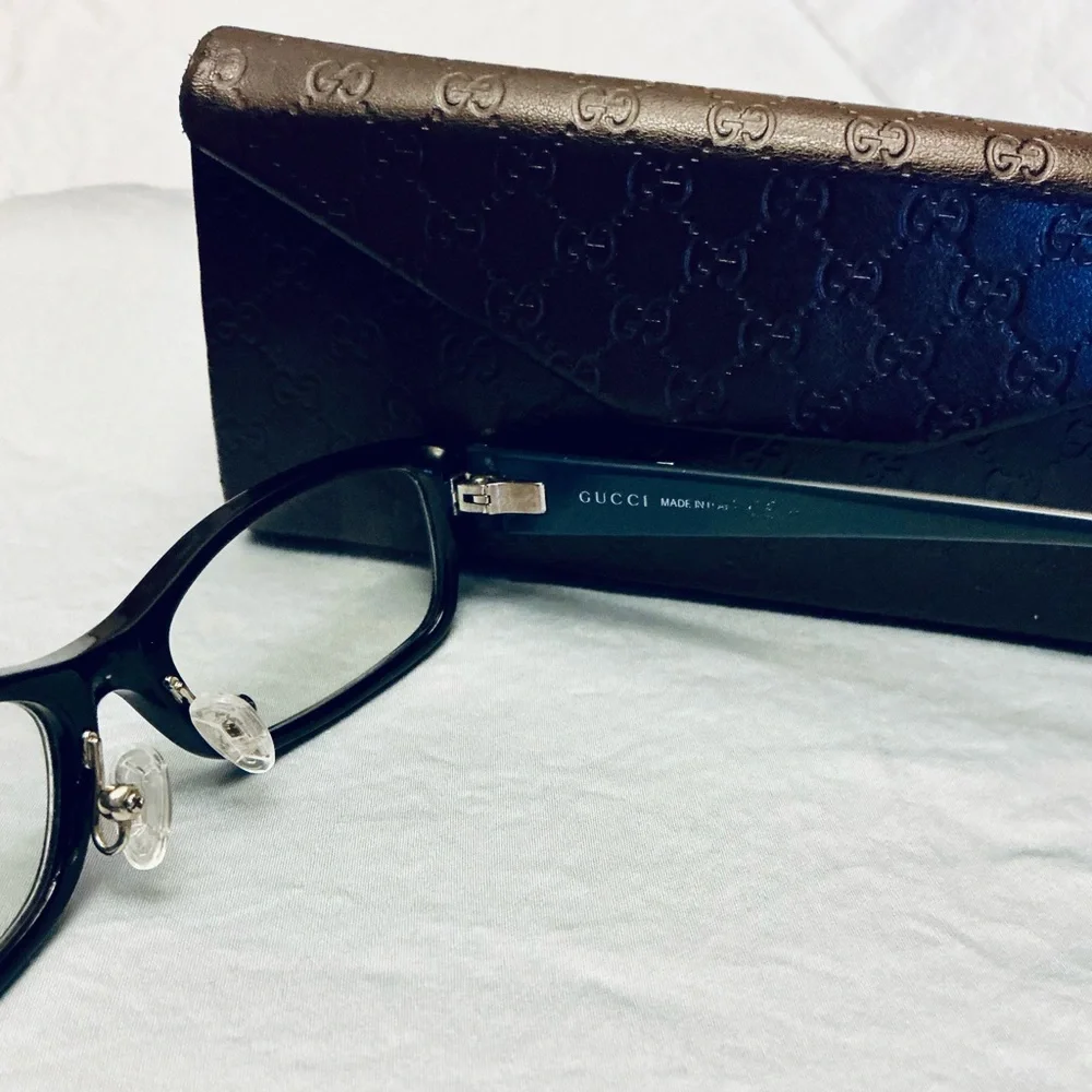 Gucci Black Eyeglasses with Case - Picture 8 of 10